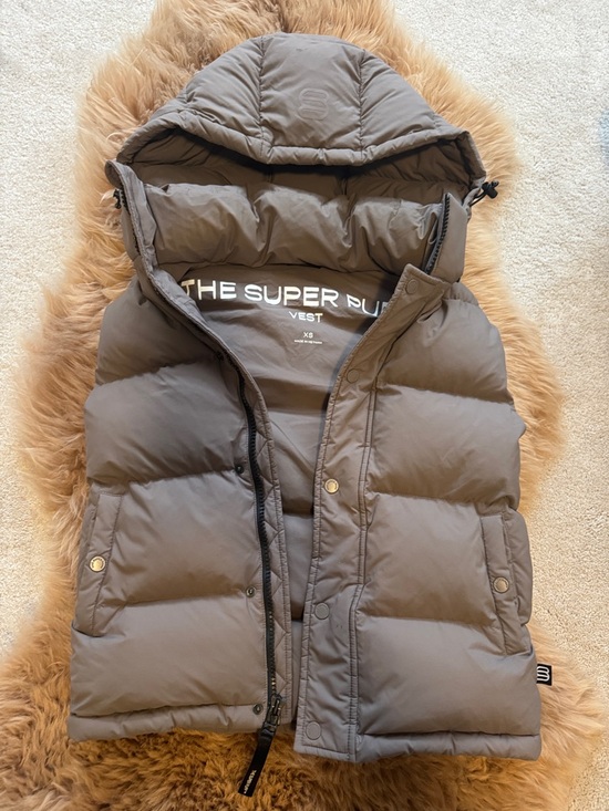 TNA Jackets & Blazers - TNA Super Puff Vest in Taupe